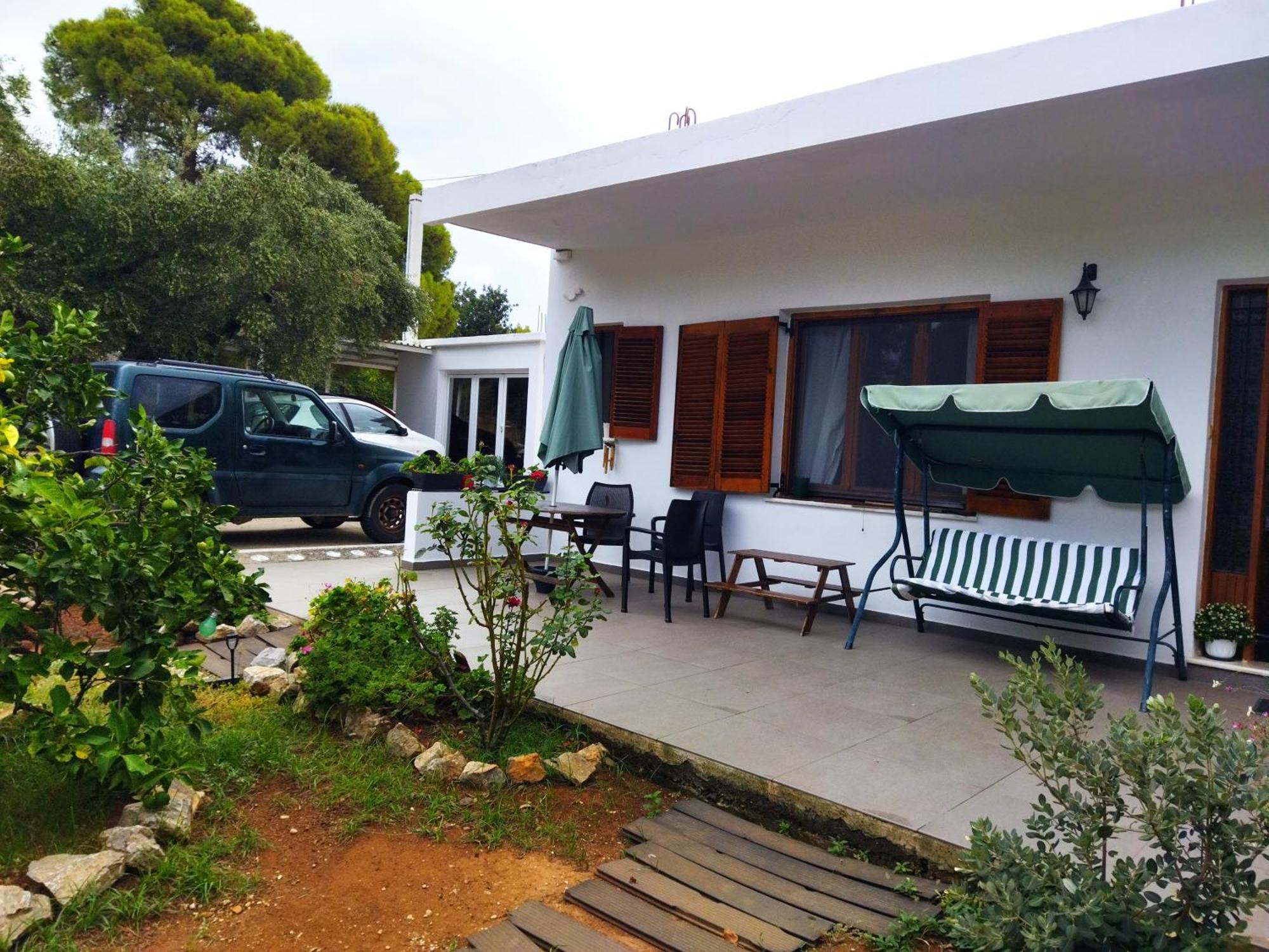 Anna's Garden House Hébergement de vacances